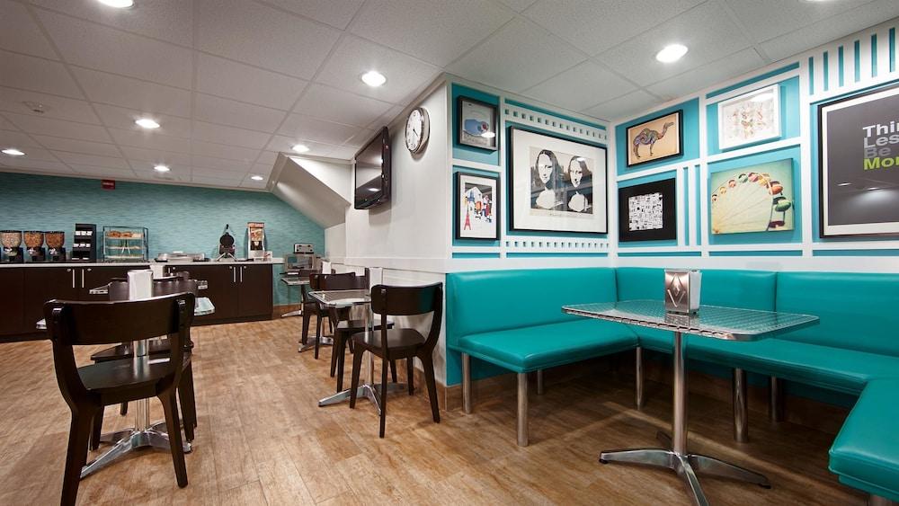 Best Western Plus Brooklyn Bay Hotel New York Bagian luar foto