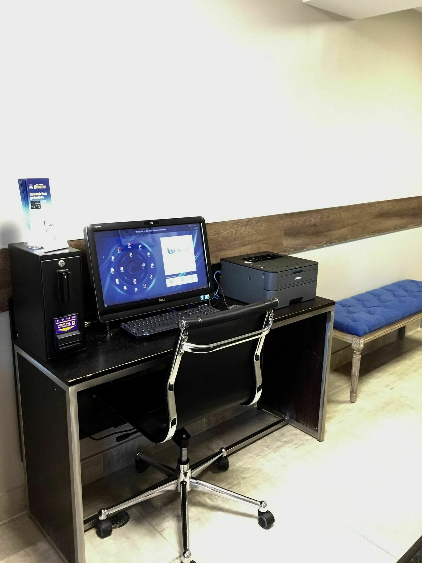 Best Western Plus Brooklyn Bay Hotel New York Bagian luar foto